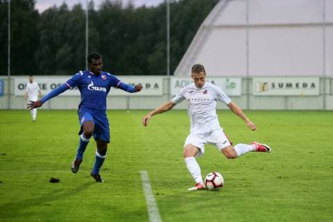MARIAMPOL 09.07.2019 PIERWSZY MECZ I RUNDA ELIMINACYJNA LIGA MISTRZOW SEZON 2019 20: FK SUDUVA MARIJAMPOLE - FK CRVENA ZVEZDA BELGRAD --- UEFA CHAMPIONS LEAGUE FIRST QUALIFYING ROUND FIRST MATCH: SUDUVA MARIJAMPOLE - CRVENA ZVEZDA BELGRADE EL FARDOU BEN NABOUHANE GIEDRIUS MATULEVICIUS FOT. PIOTR KUCZA FOTOPYK NEWSPIX.PL --- Newspix.pl 190709PYK0013