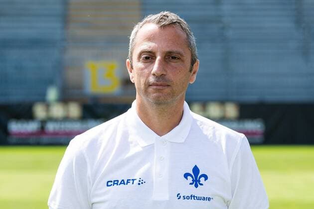 17 07 2019, xfux, football 2 Bundesliga, SV Darmstadt 98, 2 BL, portrait date 2019 2020, team photo photo, emonline, emspor, deloka, v l Co coach Iraklis Metaxas SV Darmstadt 98 Darmstadt