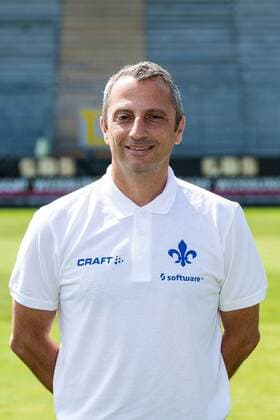 17 07 2019, xfux, football 2 Bundesliga, SV Darmstadt 98, 2 BL, portrait date 2019 2020, team photo photo, emonline, emspor, deloka, v l Co coach Iraklis Metaxas SV Darmstadt 98 Darmstadt