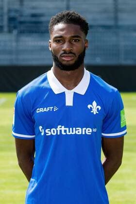 17 07 2019, xfux, football 2 Bundesliga, SV Darmstadt 98, 2 BL, portrait date 2019 2020, team photo photo date, emonline, emspor, deloka, v l Mandela Egbo SV Darmstadt 98 Darmstadt