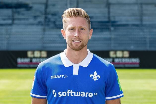 17 07 2019, xfux, football 2 Bundesliga, SV Darmstadt 98, 2 BL, portrait date 2019 2020, team photo photo, emonline, emspor, deloka, v l Sebastian Hertner SV Darmstadt 98 Darmstadt