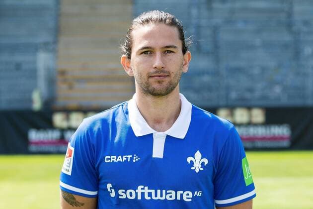 17 07 2019, xfux, football 2 Bundesliga, SV Darmstadt 98, 2 BL, portrait date 2019 2020, team photo photo date, emonline, emspor, deloka, v l Julian von Haacke SV Darmstadt 98 Darmstadt