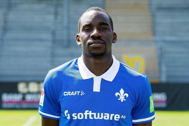 17 07 2019, xfux, football 2 Bundesliga, SV Darmstadt 98, 2 BL, portrait date 2019 2020, team photo photo, emonline, emspor, deloka, v l Wilson Kamavuaka SV Darmstadt 98 Darmstadt