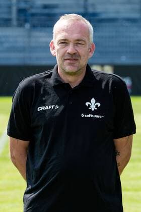 17 07 2019, xfux, soccer 2 Bundesliga, SV Darmstadt 98, 2 BL, portrait date 2019 2020, team photo photo date, emonline, emspor, deloka, v l coach Michael Richter SV Darmstadt 98 Darmstadt