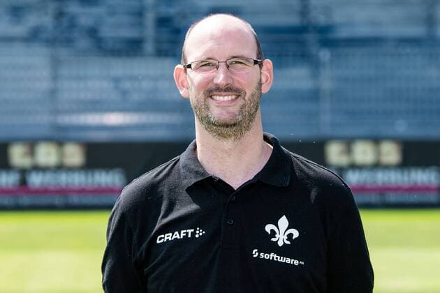 17 07 2019, xfux, football 2 Bundesliga, SV Darmstadt 98, 2 BL, portrait date 2019 2020, team photo photo, emonline, emspor, deloka, v l physiotherapist Dirk Schmitt SV Darmstadt 98 Darmstadt