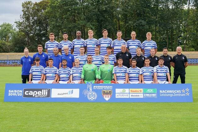 Team photo MSV Duisburg U19 top row from Leutrim Alimusaj, Leonardo Marino, Folarin Williams, Lennard Blits, Florian Usein, Julius Benz, Nick Bennmann, Marvin Kura middle row from physio therapist Katharina Kessler, Video analyst Alexander Döhm, coach Hüseyin Bakar, coach Willfried Pollert, Ismet Batmaz, Marcello Romano, Hyen Joon Park, goalkeeper coach Gregor Pogorczelczyk, athletics coach Christopher Nöcker, co coach Damir Salkovic, coach Engin Vural, NLZ Head of Junior Coach Uwe Schubert, Lower Series v l n r Louis Wagner, Ömer Özden, Oussama Anhari, Rafael Camrobin, Robin Schoch, Roman Schabbing, Batuhan Bayrak, Jason Prodanovic, Marcio Sanuri, Cihan Ulusoy, Football A Junior Season 2019 2020 MSV Duisburg U19 Photo shoot, Duisburg, BSA Westender Strasse, 31 07 2019, DFB regulations prohibit any use of photographs as image sequences and or quasi video Duisburg BSA Westender Strasse Nordrhein Westfalen Germany
