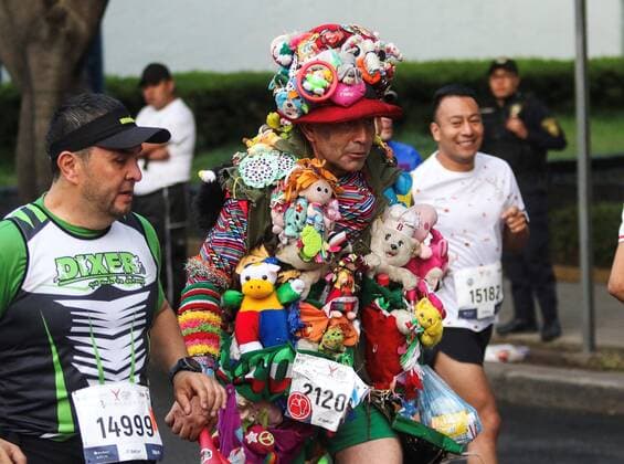 Thousands of people participate in the Marathon of Mexico City 2019, in Mexico City, Mexico, 25 August 2019. Kenyans Vivian Kiplagat, with a new record, and Duncan Maio, in a slow race, won the Mexico City Marathon on Sunday, which ran with some 25,000 runners at 2,240 meters above sea level. Kenyans Kiplagat and Maio win the Mexico City Marathon !ACHTUNG: NUR REDAKTIONELLE NUTZUNG! Copyright: xMadlaxHartzx AME135 20190825-637023631997662712