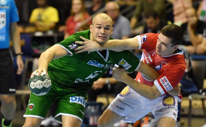 Paul Drux Foxes with Ball, right Max Darj Bergischer HC , Foxes Berlin Bergischer HC 1 Bundesliga, DKB Handballbundesliga, 2019 2020 Men, Men, Men, Handball, Germany, Germany, Max Schmeling Halle Berlin, 13 10 2019