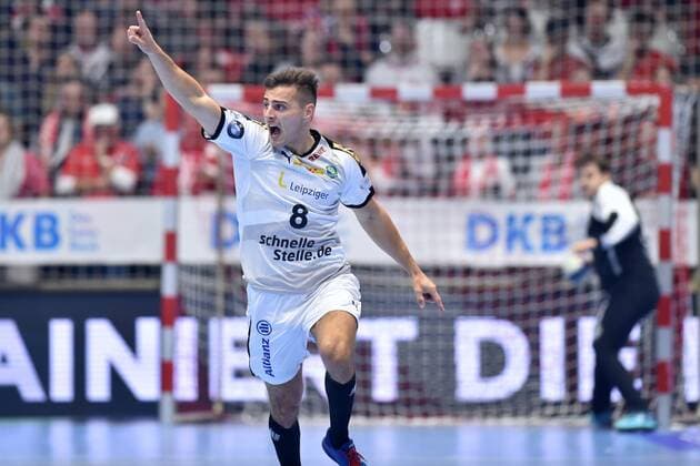 Cheers from Lukas Krzikalla SC DHfK Leipzig , GER, MT Melsungen SC DHfK Leipzig, Handball, 1 Bundesliga Men, 09 11 2019, GER, MT Melsungen SC DHfK Leipzig, Handball, 1 Liga Men, 09 11 2019 Kassel Copyright: xSippel xEibner-Pressefotox EP_rsl