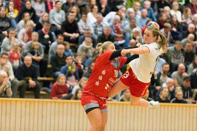 1 FSV Mainz 05 HSG Bensheim Auerbach,17 11 2019,GER, in Alicia Soffel, 1 FSV Mainz05, 13 , Scherbaum Eibner press photo GER,Handball, 1 BL Women,7 Matchday, 17 11 2019, Sporthalle Wiesbaden, Klarenthaler Str , Wiesbaden Copyright: xUlrichxScherbaum Eibner-Pressefotox EP_usm