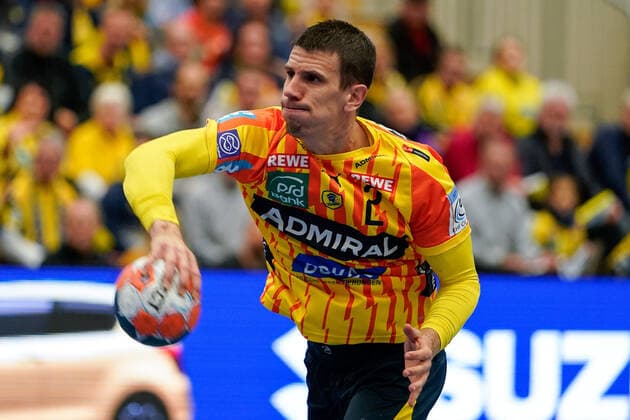 Andre Schmid Andy Schmid, RNL, 2 , Siebenmeter, 7 Meter, Strafwurf, Spielszene, Einzelbild, Aktion, Action, 20 11 2019, Mannheim Germany , Handball, EHF Pokal, Rhein Neckar Löwen SKA Minsk xozx