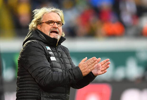 Interim coach Heiko Scholz Dresden , 08 12 2019, Soccer, GER, Season 2019 2020, 2 Bundesliga, 16 Matchday, Rudolf Harbig Stadion Dresden, SG Dynamo Dresden SV Sandhausen, DFL REGULATIONS PROHIBIT ANY USE OF PHOTOGRAPHS as IMAGE SEQUENCES and or QUASI VIDEO,