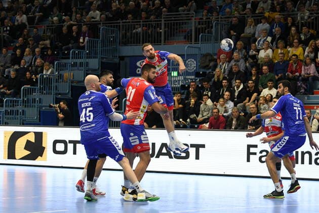 Alexander Saul 95 ThSV Eisenach throwing, VfL Gummersbach ThSV Eisenach, men, 2 league, Liqui Moly Handball Bundesliga, 16 matchday, 14 12 2019, VfL Gummersbach ThSV Eisenach, handball, Liqui Moly 2 handball Bundesliga, men, 2019 20 Gummersbach Copyright: xAugstx xEibner-Pressefotox EP_jat