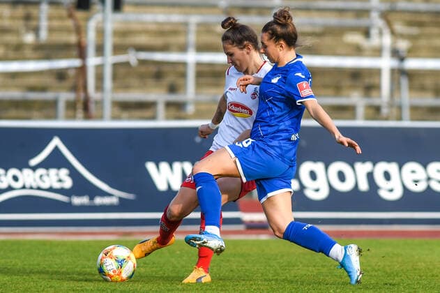 v li Sabrina Horvat Köln, 3 , Anne Fühner TSG, 18 , duel, duel, duel, tackle, tackling, dynamics, action, action, 15 12 2019, Köln Deutschland , football, flyer alarm womens Bundesliga, 1 FC Köln TSG Hoffenheim, DFB DFL REGULATIONS PROHIBIT ANY USE OF PHOTOGRAPHS AS IMAGE SEQUENCES AND OR QUASI VIDEO xmhx