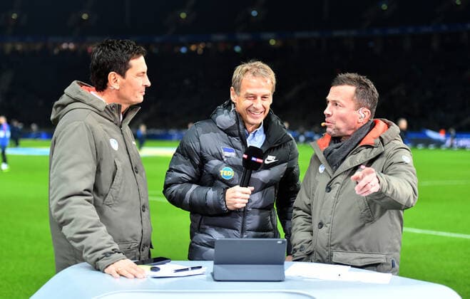 Sebastian Hellmann sky moderator Jürgen Klinsmann coach Hertha BSC , and Lothar Matthäus sky football expert during an interview before the match Hertha BSC Berlin Borussia Mönchengladbach 1 Bundesliga 2019 2020, 1 BL, 1 Bundesliga, DFL, football, soccer, men, men, men, Germany, Germany Berlin, 21 12 2019, Olympiastadion DFL REGULATIONS PROHIBIT ANY USE OF PHOTOGRAPHS AS IMAGE SEQUENCES AND OR QUASI VIDEO