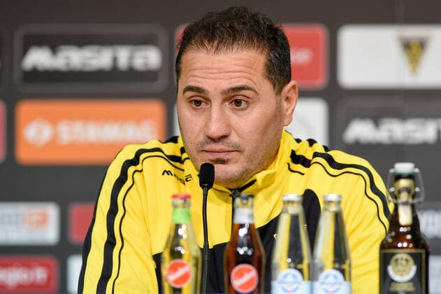 Fuat Kilic head coach Alemannia Aachen thoughtful, brooding, worried, pessimistic at the press conference, PK, Press Conference, Press appointment, Media appointment, 01 02 2020, Aachen Germany , Football, Regionalliga West, TSV Alemannia Aachen Borussia Dortmund II, DFB DFL REGULATIONS PROHIBIT ANY USE OF PHOTOGRAPHS AS IMAGE SEQUENCES AND OR QUASI VIDEO xmhx