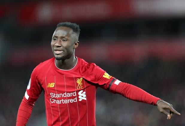 24th February 2020; Anfield, Liverpool, Merseyside, England; English Premier League Football, Liverpool versus West Ham United; Naby Keita of Liverpool gestures to his team mates before a West Ham corner kick - Strictly Editorial Use Only. No use with unauthorized audio, video, data, fixture lists, club league logos or live services. Online in-match use limited to 120 images, no video emulation. No use in betting, games or single club league player publications ActionPlus12213795 DavidxBlunsden