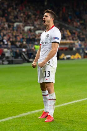 Austria, Wals bei Salzburg, Red Bull Arena, 28 02 2020, xxJBxx, emspor, emonline, despor, deonline, Red Bull Salzburg vs Eintracht Frankfurt, football, Europa League Picture v l scorer Andre Silva Eintracht Frankfurt Cheering after the goal for the 2 2, cheering, cheering, cheering, emotions Copyright: HMBxMedia xJulienxBecker