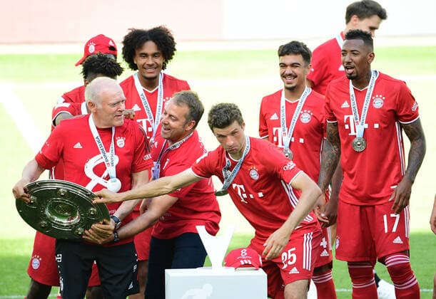 Football German Champion 2020, FC Bayern Muenchen v l Co Coach Hermann Gerland, Joshua Zirkzee, Coach Hans Dieter Hansi Flick with Champions Cup, Thomas Mueller, Oliver Batista Meier, Jerome Boateng Wolfsburg, 27 06 2020, German Football League, VfL Wolfsburg FC Bayern Muenchen 0 4 Wolfsburg Poolfoto Groothuis Witters Pool Witters ,EDITORIAL USE ONLY