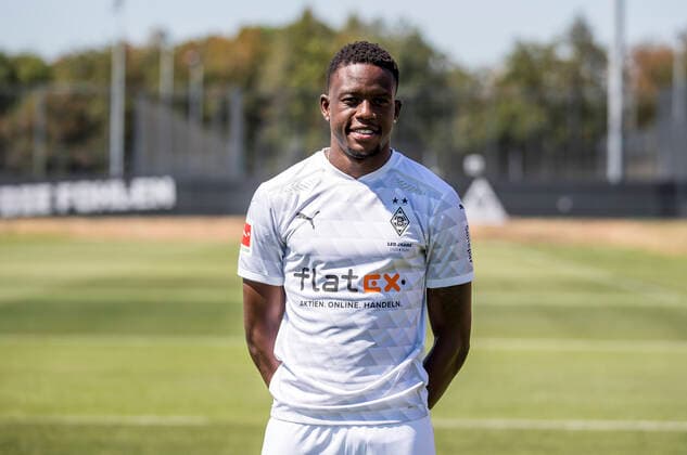 Denis Zakaria BMG Borussia Mönchengladbach Porträttermin 2020 2021 Porträt, Introduction, Präsentation, Press appointment, Football, GER 07 08 2020, Football, Introduction, Präsentation, Press appointment, Football, GER 1 Bundesliga, Season 2020 21, Moenchengladbach Photo Moritz Müller Only for Editorial use
