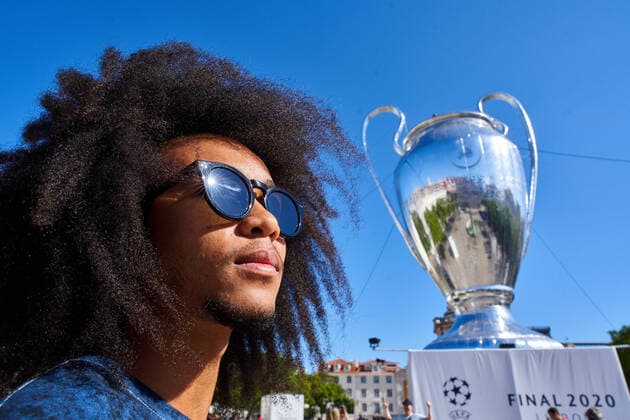 Preview images Football UEFA Champions League FC BAYERN MUENCHEN OLYMPIC LYON, RB LEIPZIG PARIS SG Lisbon, Lisbon, Portugal, 16th August 2020 Preview with a huge inflatable UEFA Champions League Trophy on Place DOM PEDRO IV before the semifinal match UEFA Champions League, final tournament FC BAYERN MUENCHEN OLYMPIC LYON, RB LEIPZIG PARIS SG in Season 2019 2020 Photographer Peter Schatz Pool , via Eibner Press Photo , via Eibner Press Photo UEFA REGULATIONS PROHIBIT ANY USE OF PHOTOGRAPHS as IMAGE SEQUENCES and or QUASI VIDEO National and international News Agencies OUT Editorial Use ONLY Lisbon Estadio da Luz de Benfica Portugal Poolfoto Peter Schatz Pool , via Eibner-Pressefoto ,EDITORIAL USE ONLY
