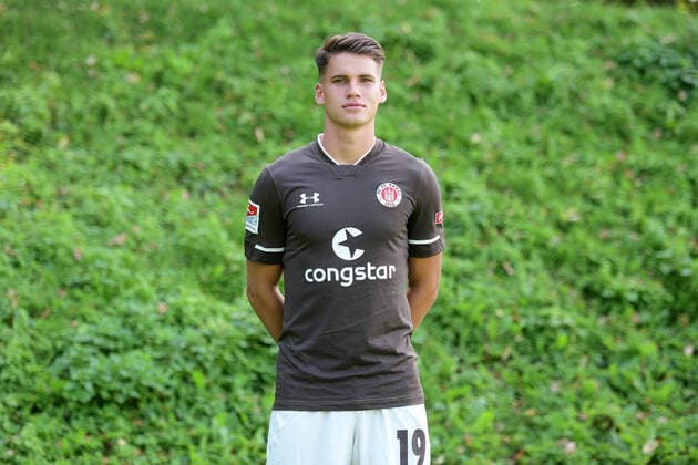 Luca Milan Zander St Pauli 17 08 20, Hamburg, Media Day, FC St Pauli, football, GER, season 2020 2021, 2 Bundesliga, team photo appointment, portrait appointment Witters Pool via Thorsten Baering Poolfoto ,EDITORIAL USE ONLY
