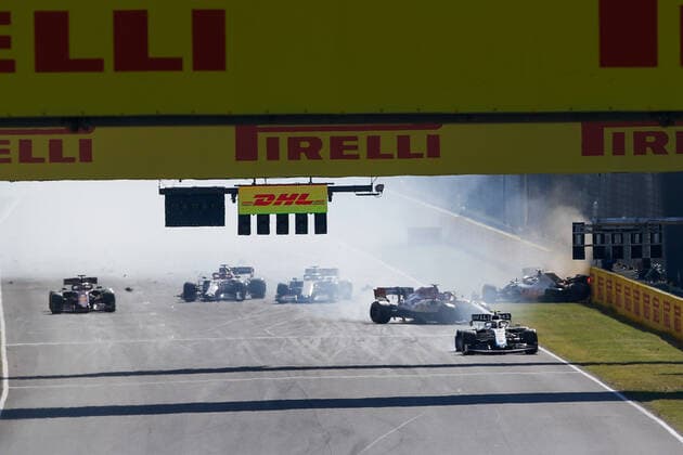 Motorsports FIA Formula One World Championship 2020, Grand Prix of Tuscany, Crash at the restart between 99 Antonio Giovinazzi ITA, Alfa Romeo Racing ORLEN , 20 Kevin Magnussen DEN, Haas F1 Team , 6 Nicholas Latifi CAN, Williams Racing , 55 Carlos Sainz ESP, McLaren F1 Team , Scarperia Italy
