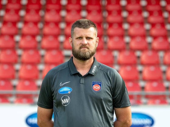 Marc Weiss, 1 FC Heidenheim 1846, 2 Bundesliga, team photo and portrait appointment, season 2020 2021, 17 09 2020, DFB DFL regulations prohibit any use of photographs as image sequences and or quasi video , 1 FC Heidenheim 1846, 2 Bundesliga, team photo and portrait appointment, clipping, shooting, season 2020 2021, 17 09 2020 Heidenheim Copyright: xEibner-Pressefoto SaschaxWaltherx EP_swa