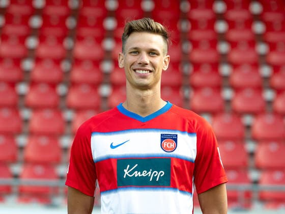Maximilian Thiel FC Heidenheim, 21 , 1 FC Heidenheim 1846, 2 Bundesliga, team photo and portrait appointment, season 2020 2021, 17 09 2020, DFB DFL regulations prohibit any use of photographs as image sequences and or quasi video , 1 FC Heidenheim 1846, 2 Bundesliga, team photo and portrait appointment, clipping, shooting, season 2020 2021, 17 09 2020 Heidenheim Copyright: xEibner-Pressefoto SaschaxWaltherx EP_swa