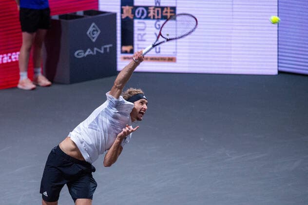In Alexander ZVEREV GER , Alexander ZVEREV GER vs Fernando VERDASCO ESP , TENNIS, bett1hulks Indoor, 15 10 2020, GER, TENNIS, ATP TOUR, bett1hulks Indoor, Alexander ZVEREV GER vs Fernando VERDASCO ESP , 15 10 2020 KOELN Copyright: xEibnerxPressefotox xBenjaminxSOELZERx EP_BSO