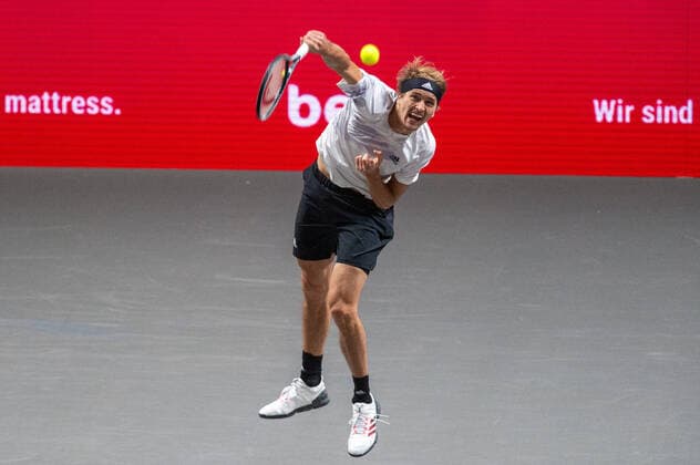 In Alexander ZVEREV GER , Alexander ZVEREV GER vs. Lloyd HARRIS RSA , TENNIS, bett1hulks Indoor, 16 10 2020, GER, TENNIS, ATP TOUR, bett1hulks Indoor, Alexander ZVEREV GER vs. Lloyd HARRIS RSA , 16 10 2020 KOELN Copyright: xEibnerxPressefotox xBenjaminxSOELZERx EP_BSO