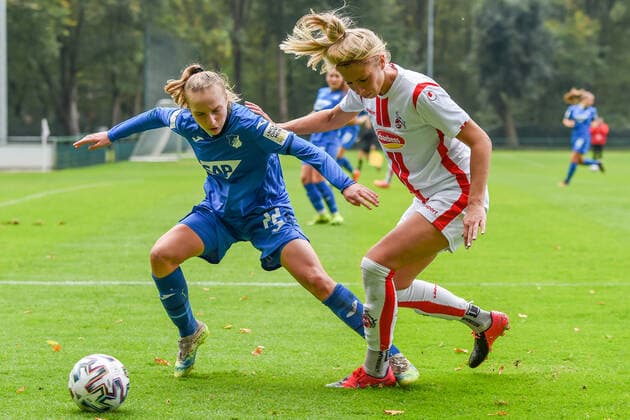 v li Vanessa Diehm TSG, 22 , Sharon Beck Cologne, 10 , Duel, duel, tackle, tackling, dynamics, action, action, 17 10 2020, Cologne Germany , Soccer, 2 Women Bundesliga South, 1 FC Cologne TSG 1899 Hoffenheim II, DFB DFL REGULATIONS PROHIBIT ANY USE OF PHOTOGRAPHS AS IMAGE SEQUENCES AND OR QUASI VIDEO xmhx