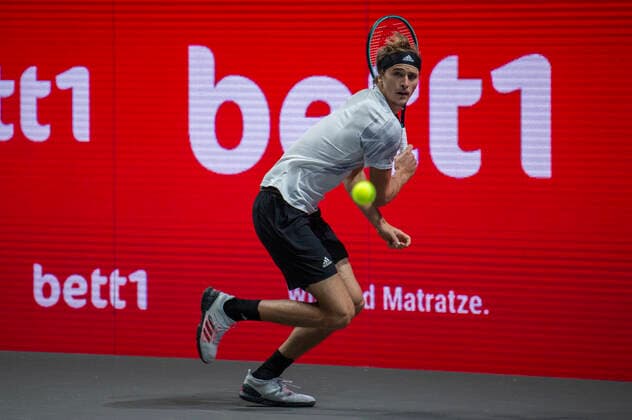 In Alexander ZVEREV GER , Alexander ZVEREV GER vs Felix AUGER ALIASSIME CAN , TENNIS, bett1hulks Indoor, FINALE, 18 10 2020, GER, TENNIS, ATP TOUR, bett1hulks Indoor, FINALE, Alexander ZVEREV GER vs Felix AUGER ALIASSIME CAN , 18 10 2020 COLOGNE Copyright: xEibnerxPressefotox xBenjaminxSOELZERx EP_BSO