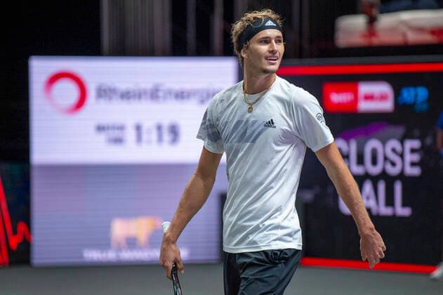 In the VICTORY CHEER of Alexander ZVEREV GER , Alexander ZVEREV GER vs Felix AUGER ALIASSIME CAN , TENNIS, bett1hulks Indoor, FINALE, 18 10 2020, GER, TENNIS, ATP TOUR, bett1hulks Indoor, FINALE, Alexander ZVEREV GER vs Felix AUGER ALIASSIME CAN , 18 10 2020 COLOGNE Copyright: xEibnerxPressefotox xBenjaminxSOELZERx EP_BSO