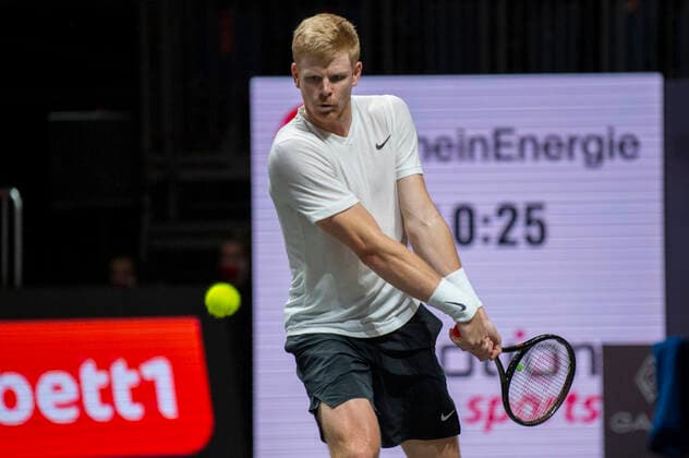 In Kyle EDMUND GBR , Yoshihito NISHIOKA JPN vs Kyle EDMUND GBR , TENNIS, bett1HULKS Championship, 19 10 2020, GER, TENNIS, ATP TOUR, bett1HULKS Championship, Yoshihito NISHIOKA JPN vs Kyle EDMUND GBR , 19 10 2020 COLOGNE Copyright: xEibnerxPressefotox xBenjaminxSOELZERx EP_BSO