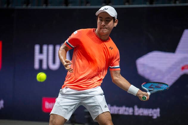 In Yoshihito NISHIOKA JPN , Yoshihito NISHIOKA JPN vs Kyle EDMUND GBR , TENNIS, bett1HULKS Championship, 19 10 2020, GER, TENNIS, ATP TOUR, bett1HULKS Championship, Yoshihito NISHIOKA JPN vs Kyle EDMUND GBR , 19 10 2020 COLOGNE Copyright: xEibnerxPressefotox xBenjaminxSOELZERx EP_BSO