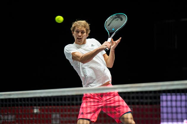In Alexander ZVEREV GER , Alexander ZVEREV GER exclusively before the doubles match, TENNIS, bett1HULKS Championship, 20 10 2020, GER, TENNIS, ATP TOUR, bett1HULKS Championship, Alexander ZVEREV GER exclusively before the doubles match, 20 10 2020 KOELN Copyright: xEibnerxPressefotox xBenjaminxSOELZERx EP_BSO