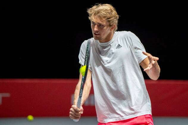 In Alexander ZVEREV GER , Alexander ZVEREV GER exclusively before the doubles match, TENNIS, bett1HULKS Championship, 20 10 2020, GER, TENNIS, ATP TOUR, bett1HULKS Championship, Alexander ZVEREV GER exclusively before the doubles match, 20 10 2020 KOELN Copyright: xEibnerxPressefotox xBenjaminxSOELZERx EP_BSO