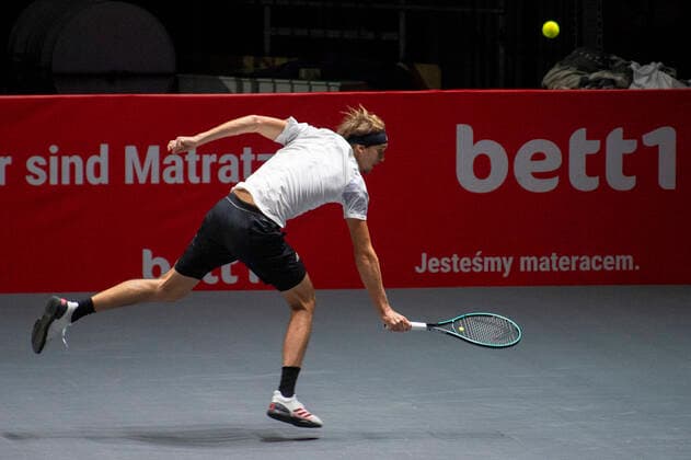 In the Alexander ZVEREV GER , Dominic INGLOT GBR and Aisam Ul Haq QURESHI PAK vs Alexander ZVEREV GER and Mischa ZVEREV GER , TENNIS, bett1HULKS Championship, 20 10 2020, GER, TENNIS, ATP TOUR, bett1HULKS Championship, Dominic INGLOT GBR and Aisam Ul Haq QURESHI PAK vs Alexander ZVEREV GER and Mischa ZVEREV GER , 20 10 2020 KOELN Copyright: xEibnerxPressefotox xBenjaminxSOELZERx EP_BSO