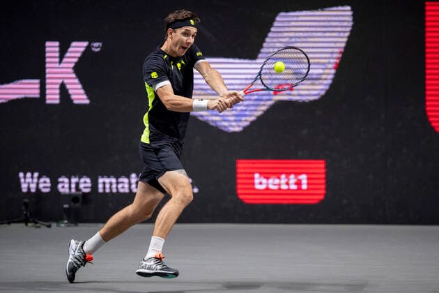 In Egor GERASIMOV BLR , Egor GERASIMOV BLR vs Felix AUGER ALIASSIME CAN , TENNIS, bett1HULKS Championship, 21 10 2020, GER, TENNIS, ATP TOUR, bett1HULKS Championship, Egor GERASIMOV BLR vs Felix AUGER ALIASSIME CAN , 21 10 2020 COLOGNE Copyright: xEibnerxPressefotox xBenjaminxSOELZERx EP_BSO