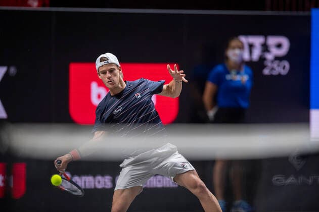In Diego SCHWARTZMAN ARG , Oscar OTTE GER vs Diego SCHWARTZMAN ARG , TENNIS, bett1HULKS Championship, 22 10 2020, GER, TENNIS, ATP TOUR, bett1HULKS Championship,Oscar OTTE GER vs Diego SCHWARTZMAN ARG , 22 10 2020 COLOGNE Copyright: xEibnerxPressefotox xBenjaminxSOELZERx EP_BSO
