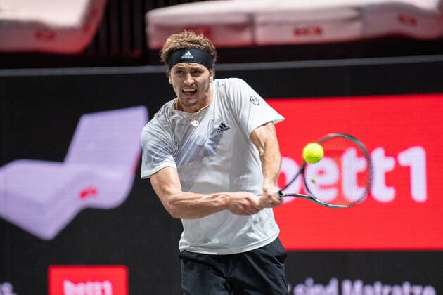 In Alexander ZVEREV GER , Alexander ZVEREV GER vs Jannik SINNER ITA , TENNIS, bett1hulks Indoor, 24 10 2020, GER, TENNIS, ATP TOUR, bett1hulks Championship, Alexander ZVEREV GER vs Jannik SINNER ITA , 24 10 2020 KOELN Copyright: xEibnerxPressefotox xBenjaminxSOELZERx EP_BSO