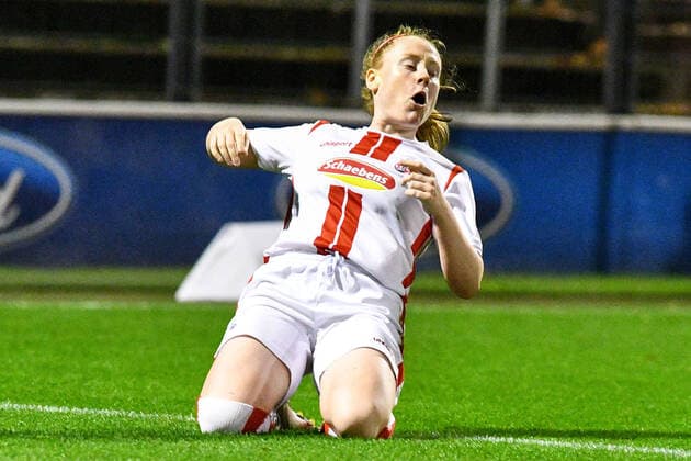 Amber Barett Cologne, 22 scored the goal to 1 0, goal, goalscoring, action, action, game scene, cheer about a goal, cheer, goal celebration, celebration, celebration, cheer about the goal, optimistic, Action, Action, 01 11 2020, Cologne Germany , Football, DFB Pokal Frauen, 2 Round, 1 FC Köln Bayer 04 Leverkusen, DFB DFL REGULATIONS PROHIBIT ANY USE OF PHOTOGRAPHS AS IMAGE SEQUENCES AND OR QUASI VIDEO xmhx