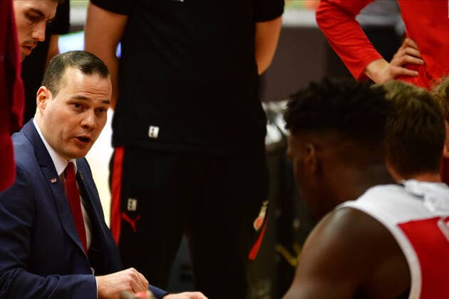 06 12 2020, xbrx, Basketball BBL Bundesliga, Giessen 46ers Brose Bamberg emspor, v l Roijakkers, Johan Trainer brose Bamberg , talks to the team, talks to the team, time out, Odiase, Norense 32 brose Bamberg Giessen