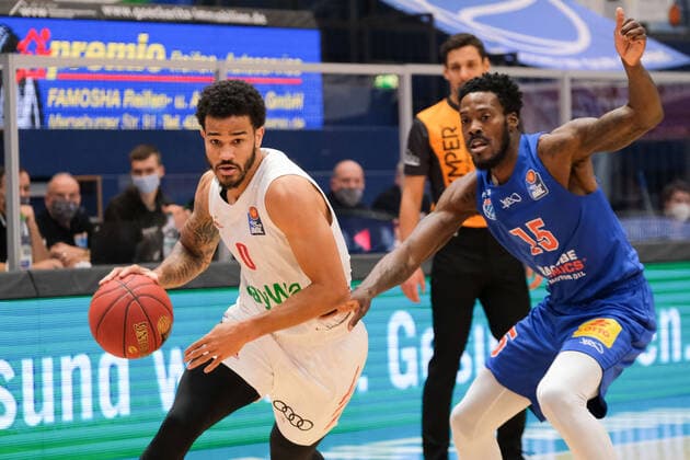 Basketball, Men, BBL, 4 Matchday, 08 12 2020, SYNTAINICS MBC FC Bayern Muenchen, from l Nick Weiler Babb FCBB, 0 , Shavon Coleman MBC, 15 GER, BBL, Basketball, Men, SYNTAINICS MBC FC Bayern Muenchen, 08 12 2020, Weissenfels Copyright: xSchulz Eibner-Pressefotox ep_esz