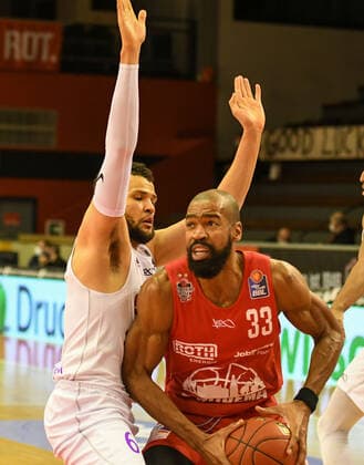 Luke Nelson, Brandon Thomas 11 Spieltag, Basketball Bundesliga, Basketball season 2020 2021, Germany, easyCredit BBL, frankfurt, Germany, Giessen 46ers, giessen red, men, Jobstairs GIESSEN 46ers BG Göttingen men, Göttingen white