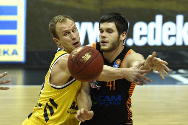 v l Luke Sikma Alba, Will Vorhees Rasta Vechta, 31 01 2021, BBL, Alba Berlin vs RASTA Vechta , at Mercedes Benz Arena, GER, Berlin, 31 01 2021, BBL, Alba vs RASTA Vechta Berlin Copyright: xUwexKoch xEibner-Pressefotox EP_ukh