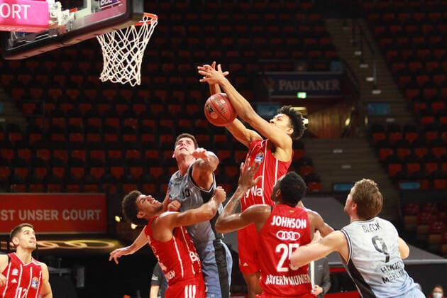 Jason George, on the ball, 25 JaJuan Johnson, 44 Sasha Grant FCBB red, against 15 Bogdan Radosavljevic, 9 Fabian Bleck Crailsheim Basketball, 1 Bundesliga, BBL, FC Bayern Munich, HAKRO Merlins Crailsheim at Audi Dome, 31 01 2021 PHOTO Mladen Lackovic LakoPress