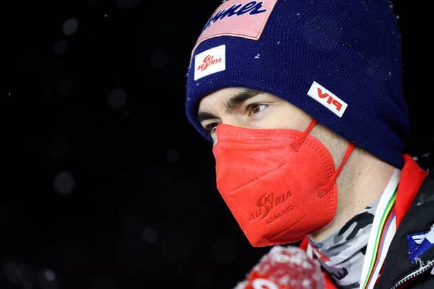 Nordische Ski WM in Oberstdorf, Skispringen, Herren Großschanze, Siegerehrung NORDIC SKIING - FIS Nordic World Ski Championships Oberstdorf 2021 OBERSTDORF,GERMANY,05.MAR.21 - NORDIC SKIING, Ski jumping, Skispringen, Ski, nordisch - FIS Nordic World Ski Championships, large hill, men, award ceremony. Image shows Stefan Kraft (AUT). GEPAxpictures xChristianxWalgram