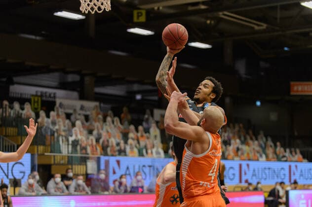 Troy CAUPAIN 23 ratiopharm ulm , Stefan PENO 4 Rasta Vechta Rasta Vechta vs ratiopharm Ulm, Basketball, easyCredit BBL Bundesliga, 13 03 2021, 23 Matchday, Season 2020 2021 Copyright xErikxHillmer EIBNERx EP ehr Rasta Vechta vs ratiopharm Ulm, Basketball, easyCredit BBL Bundesliga, 13 03 2021, 23 Matchday, Season 2020 2021 Vechta Copyright: xErikxHillmer EIBNERx EP_ehr